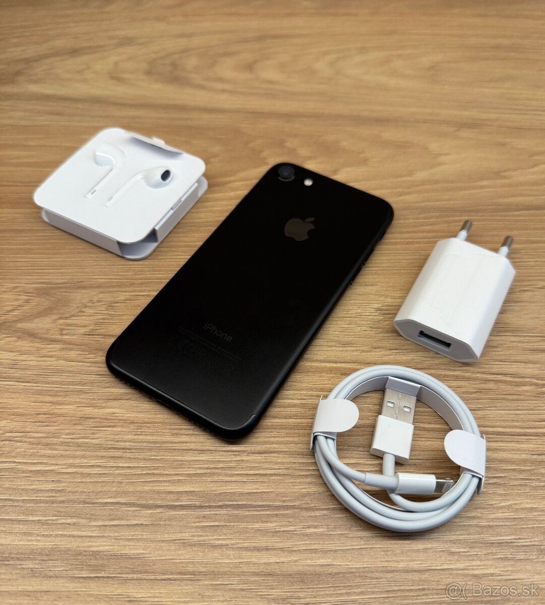 Apple iPhone 7 32GB Black - 2