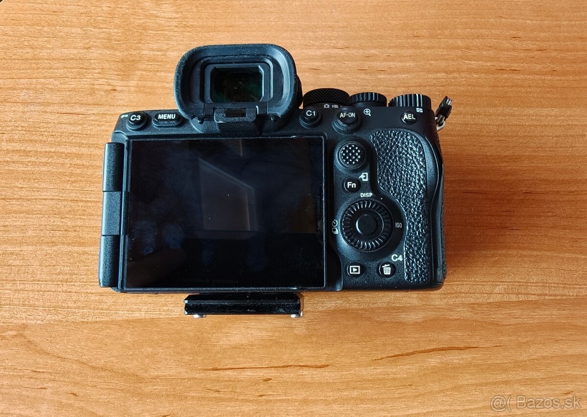 Sony Alpha A7R V - 2
