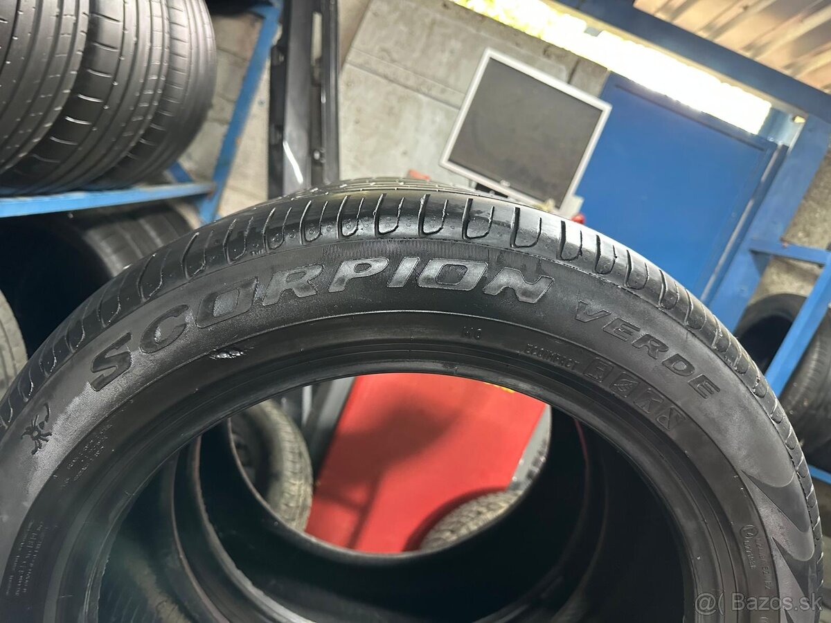 Letné pneumatiky Pirelli 235/55R19 - 2