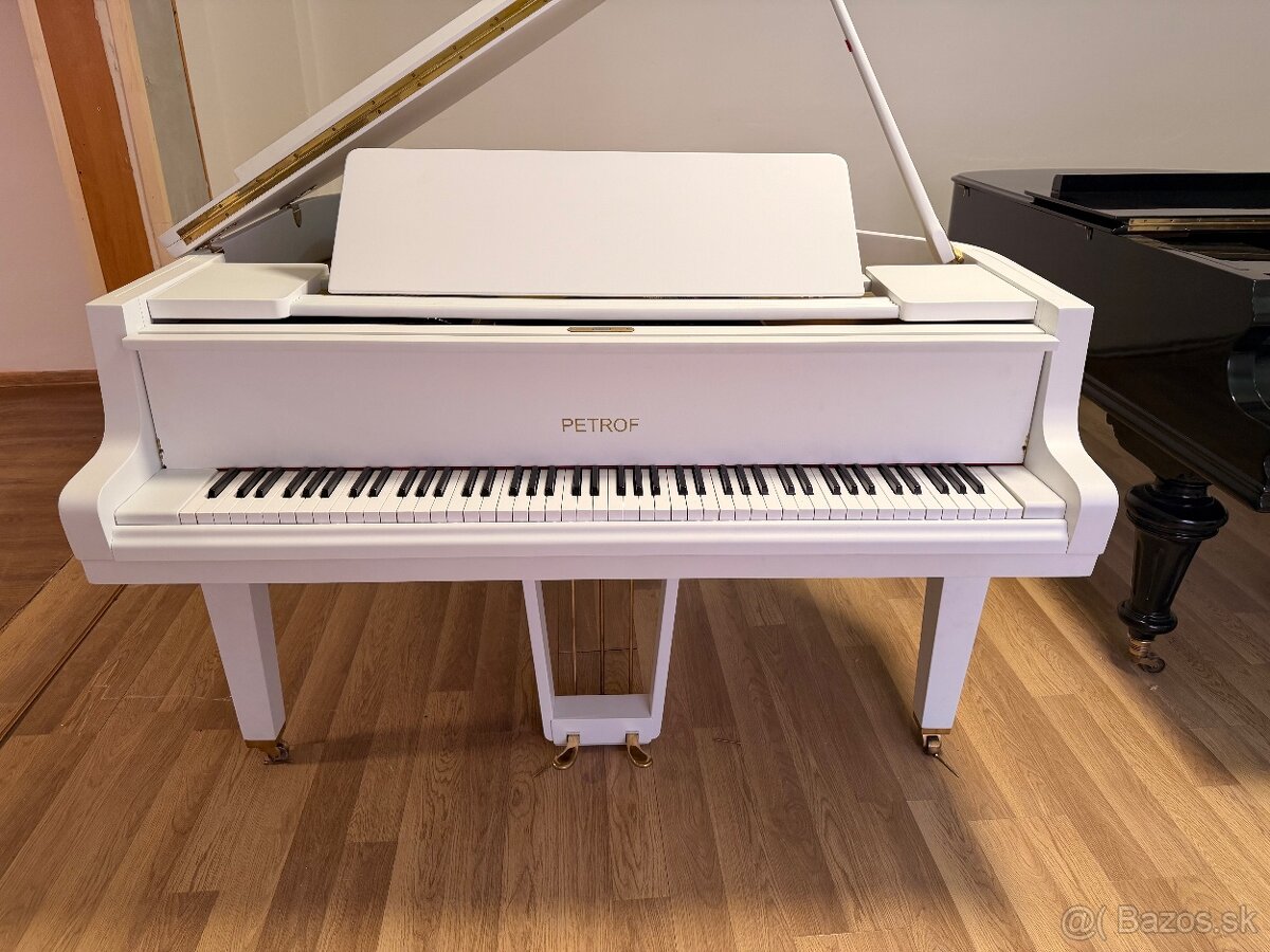 Petrof model IV - 2