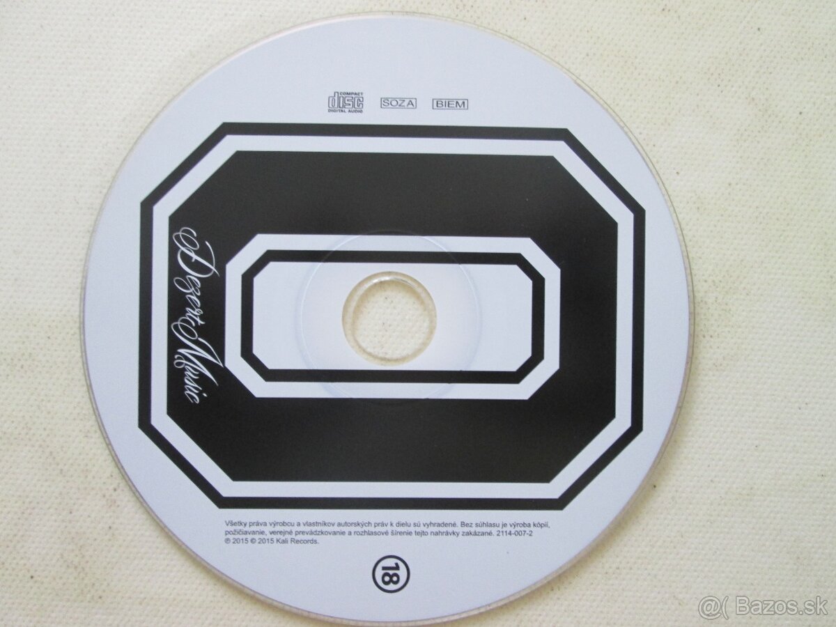 slovenská a česká hudba na cd bez obalov. - 2