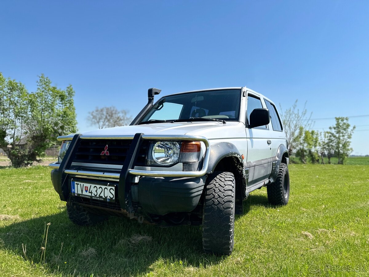Mitsubishi Pajero Young II 2.5tdi 4x4