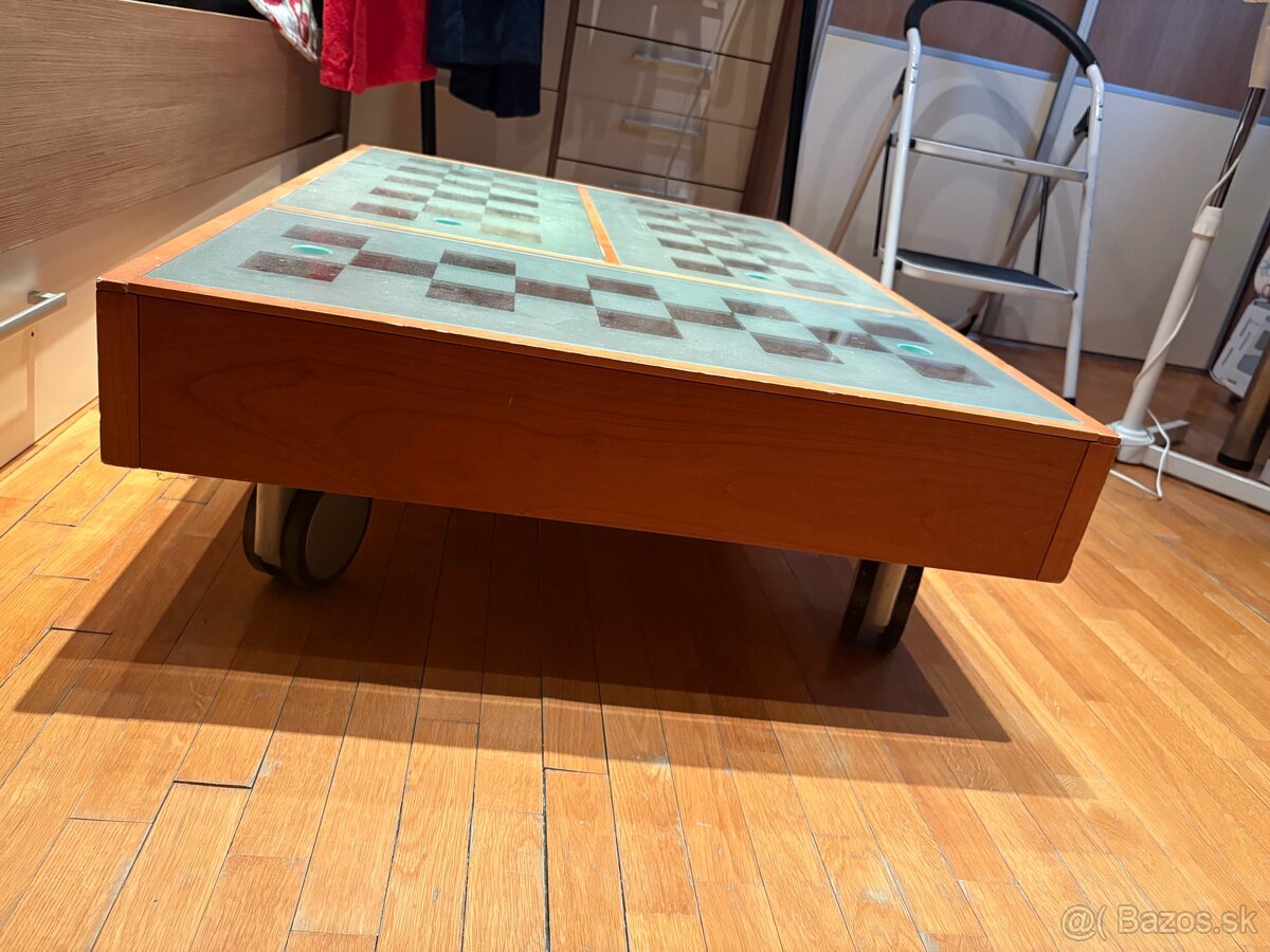 Konferenčný stolík - 2