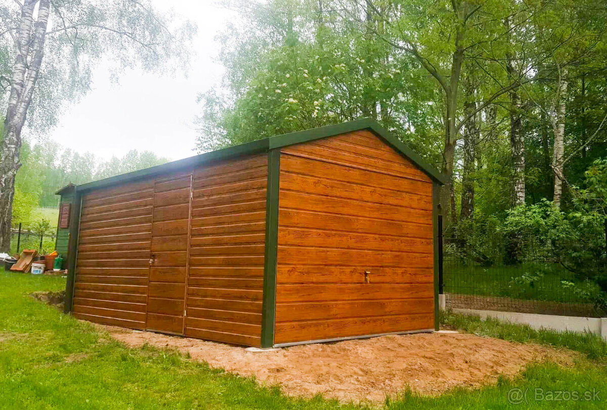 Plechová garáž 3×5, dvere, imitácia dreva, strecha dvojspád - 2