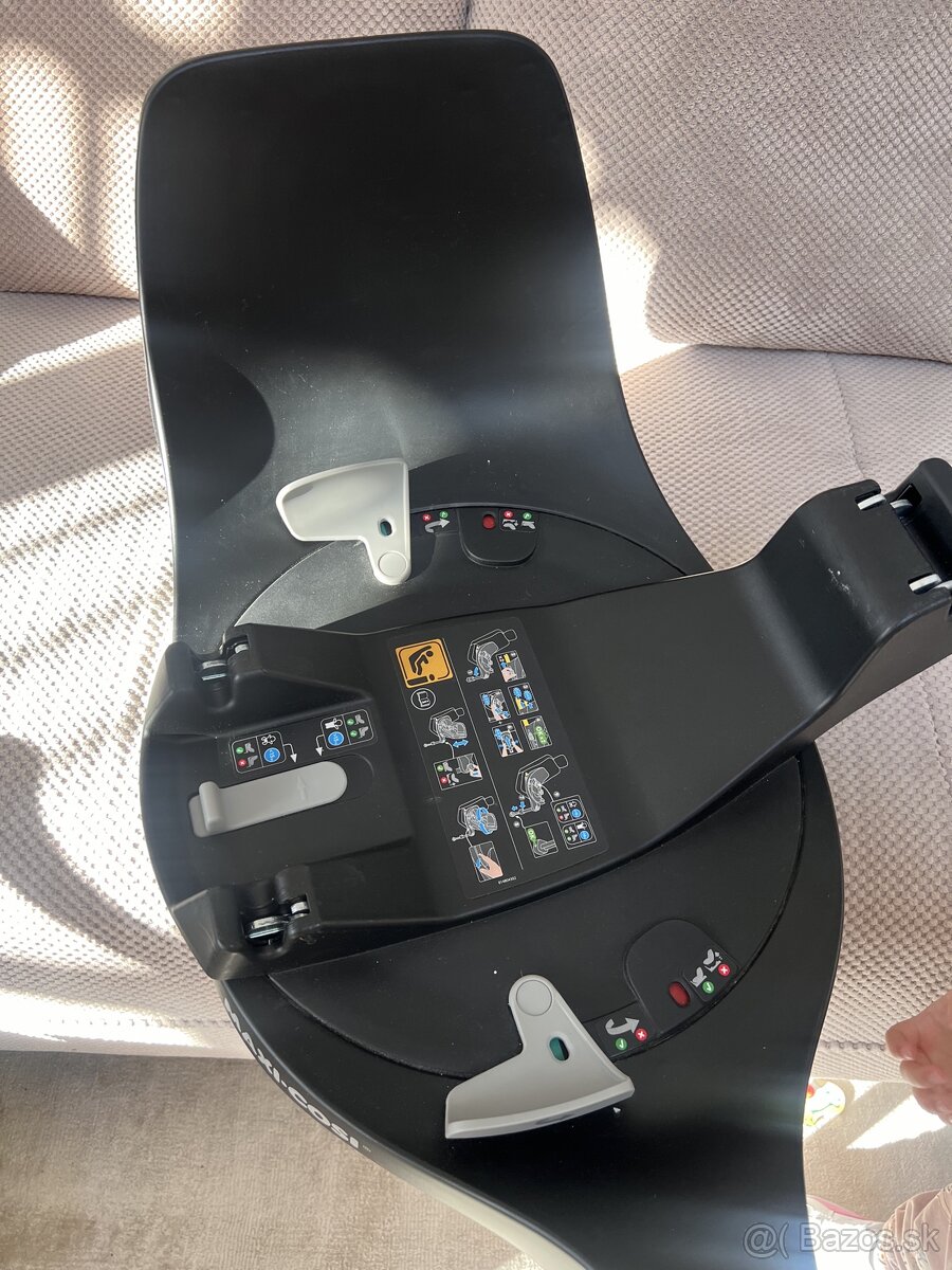 Maxi-Cosi FamilyFix 360 základňa - 2