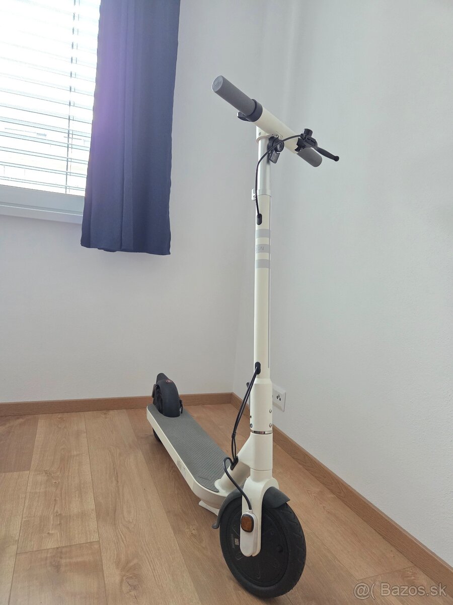 Elektrická kolobežka OKAI NEON Lite ES10 - 2
