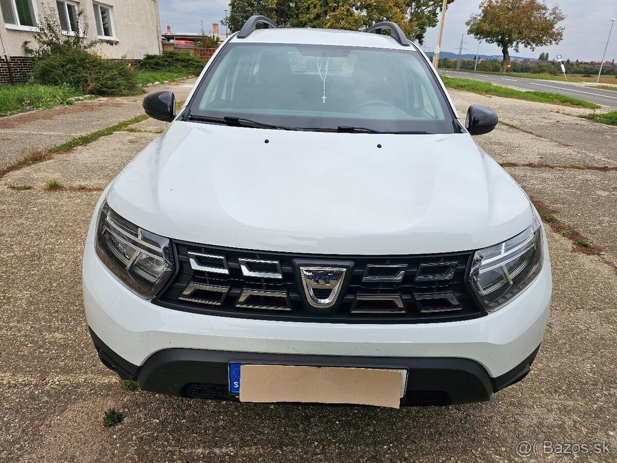 Predám výhodne zachovalú Dacia Duster 1,0 -67kW benzín - 2