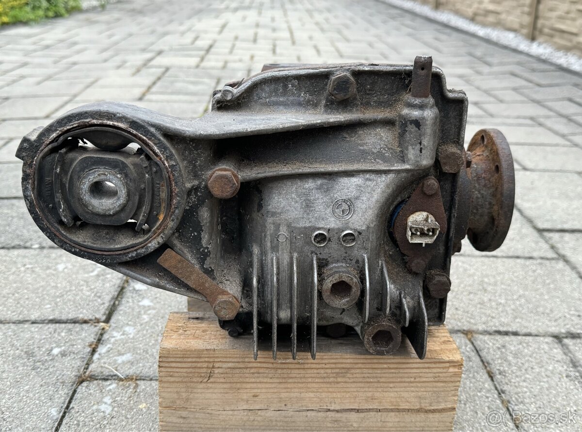 BMW E30 LSD DIFERENCIÁL - SAMOSVOR - 2