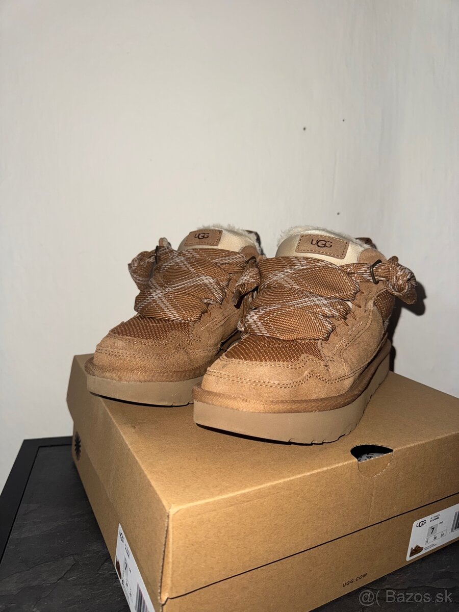 Ugg lowmel - 2