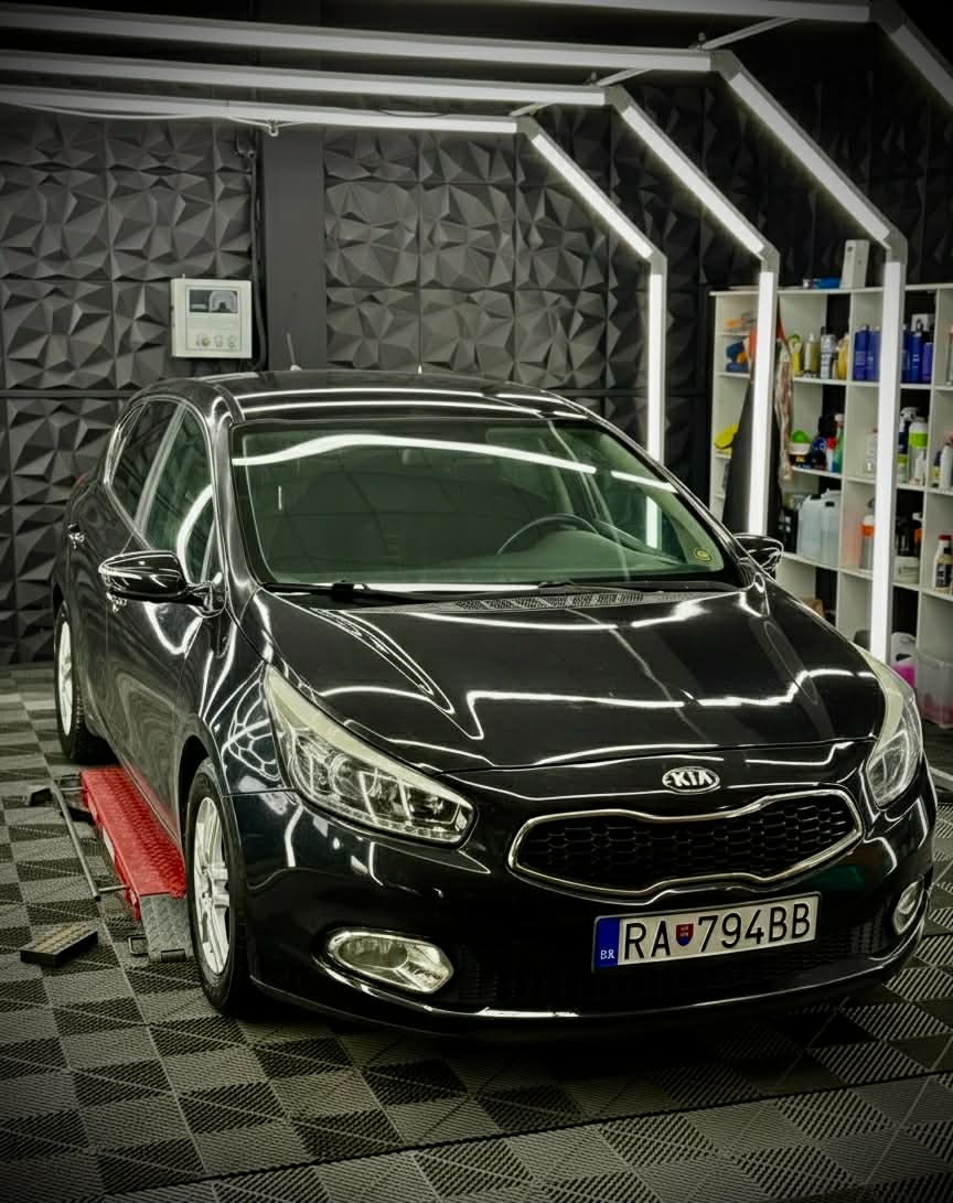 Kia Ceed Gold 1,6 CRDi 94 kW - 2