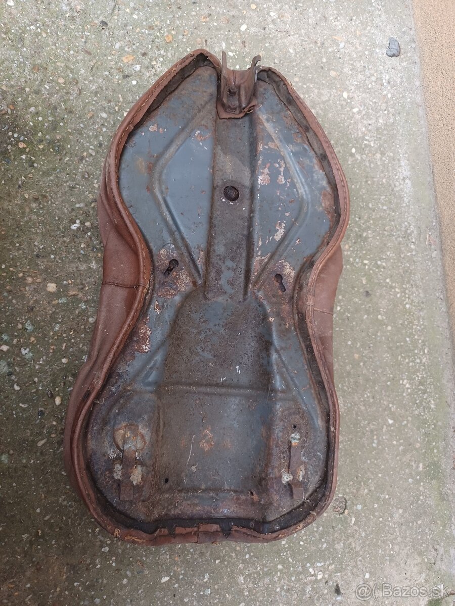 Sedlo na Jawa Kyvacka - 2