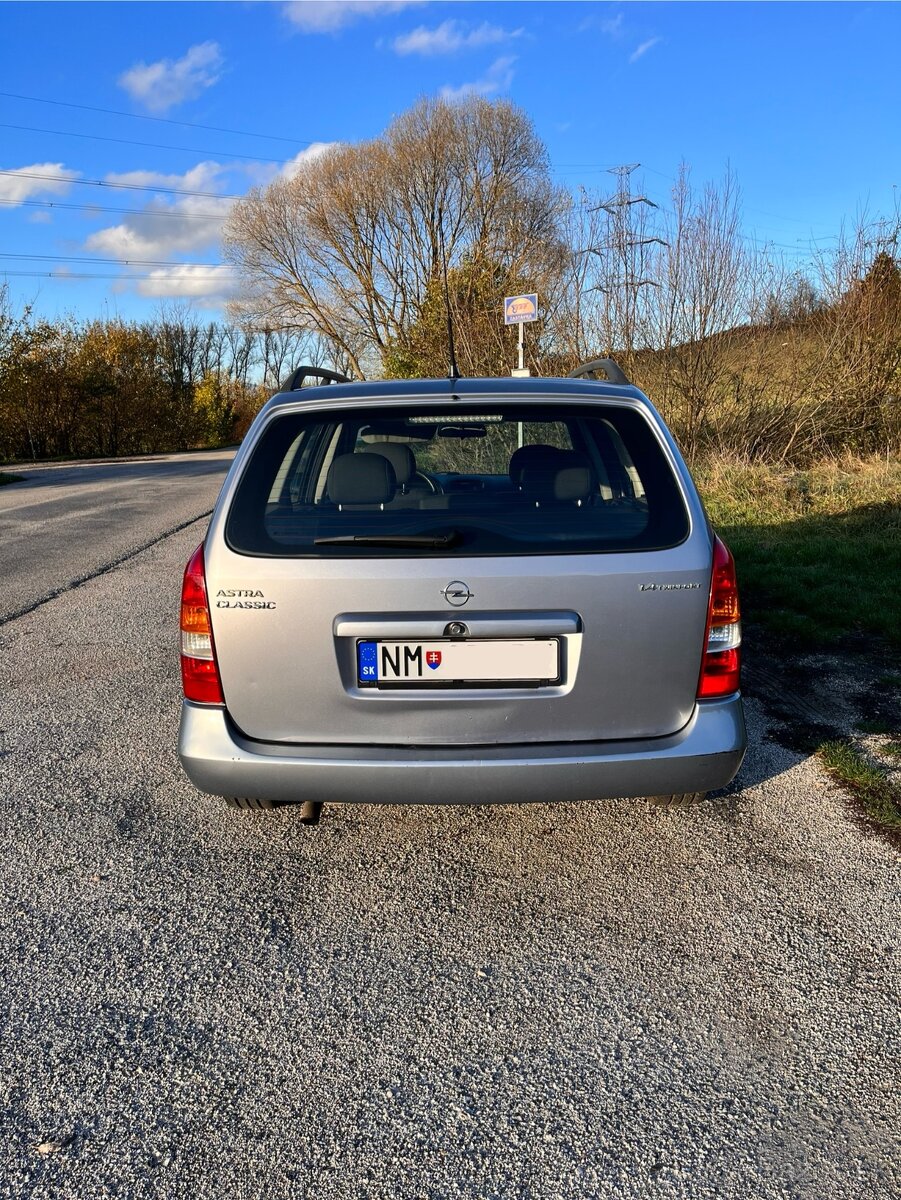 Opel Astra Classic 1.4 twinport - 2