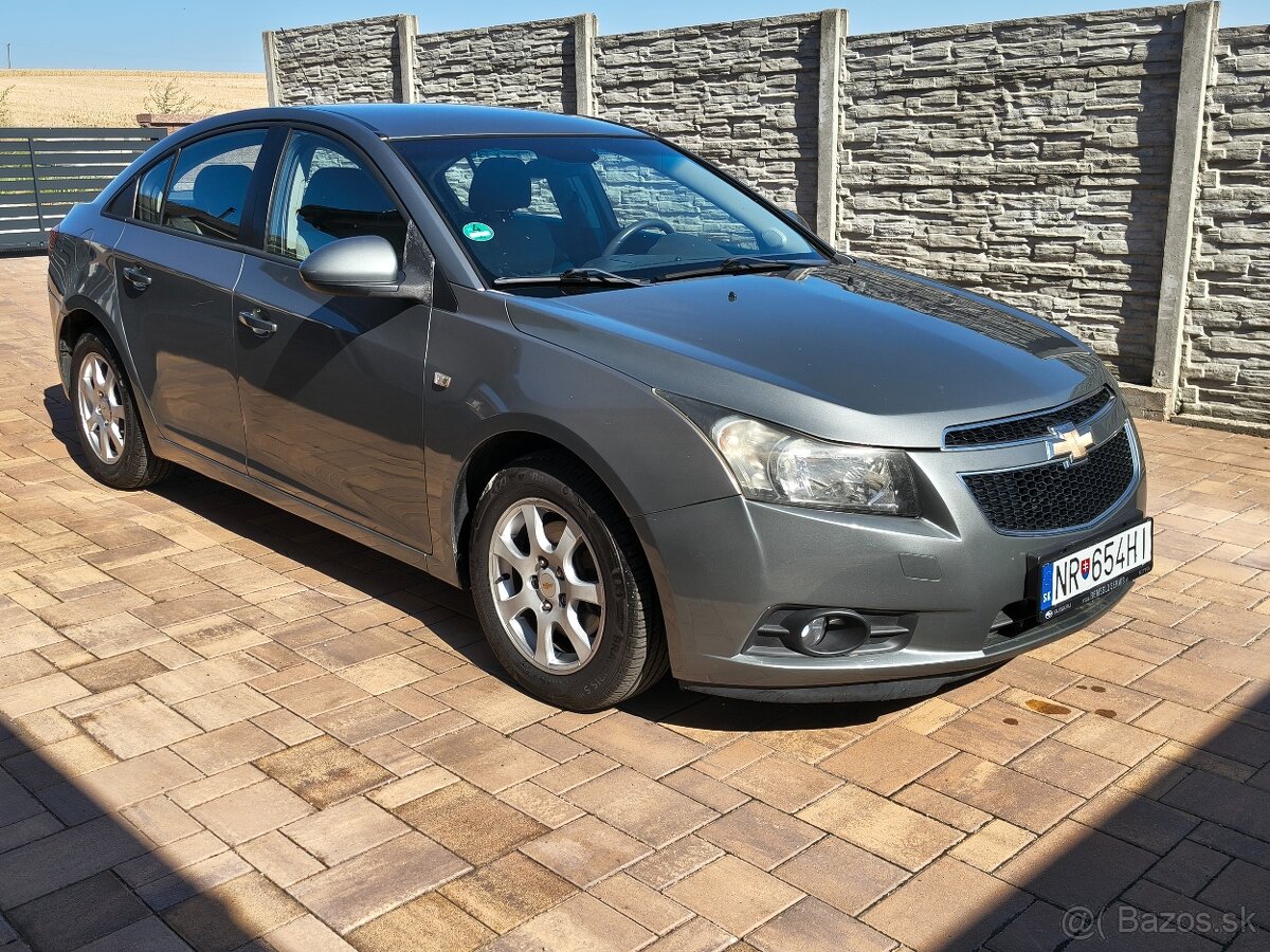 Chevrolet Cruze 2.0 VCDi - 2