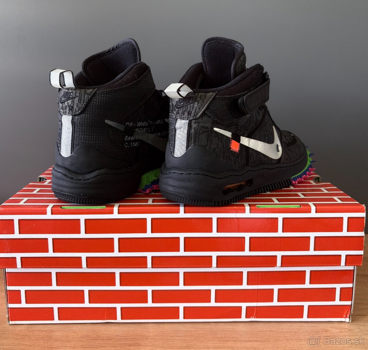 Off-White x Nike Air Force 1 Mid "Black" - 2