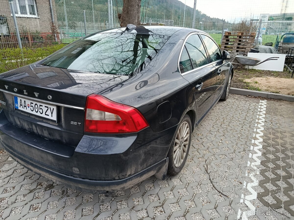 Volvo S80 - 2