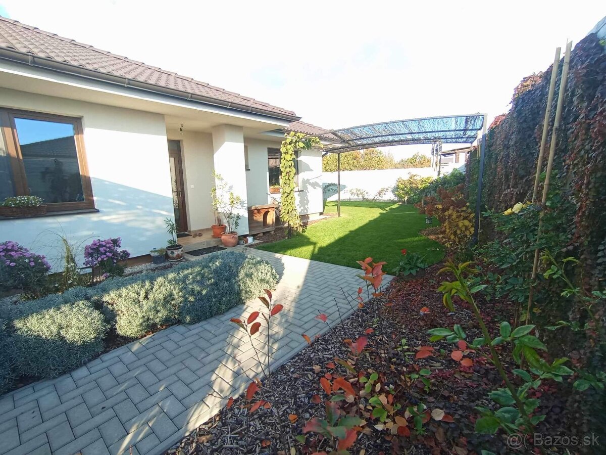 Bývajte v kľude a súkromí - 2