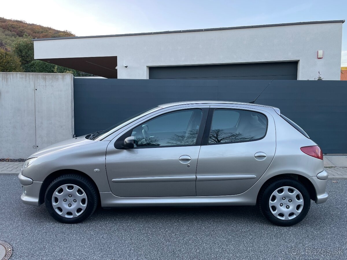 Peugeot 206 1.4 Hdi, 2008, 1. Majiteľ - 2