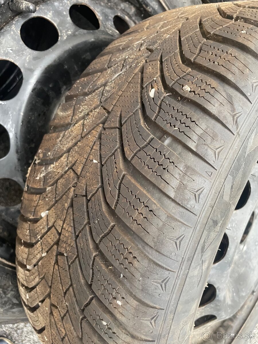 Zimné pneumatiky 205/55 r16 - 2