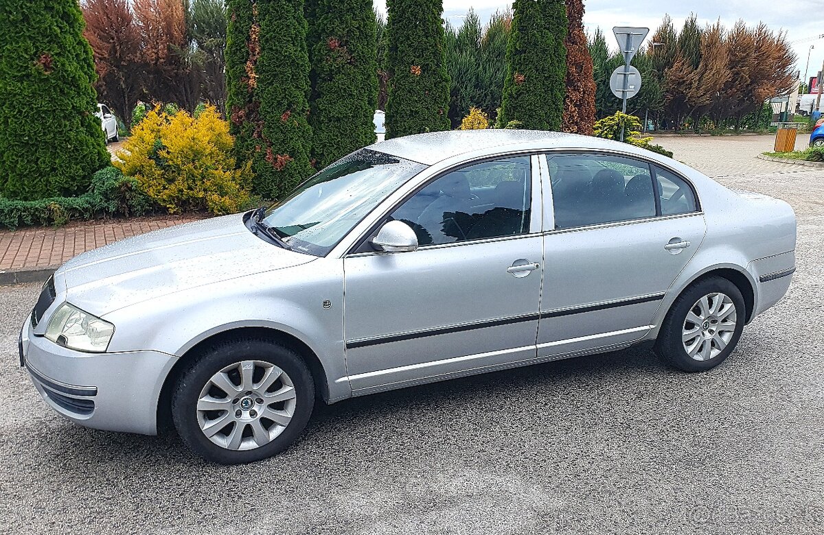 Škoda Superb 2.0 TDI Comfort DPF 6M - 2