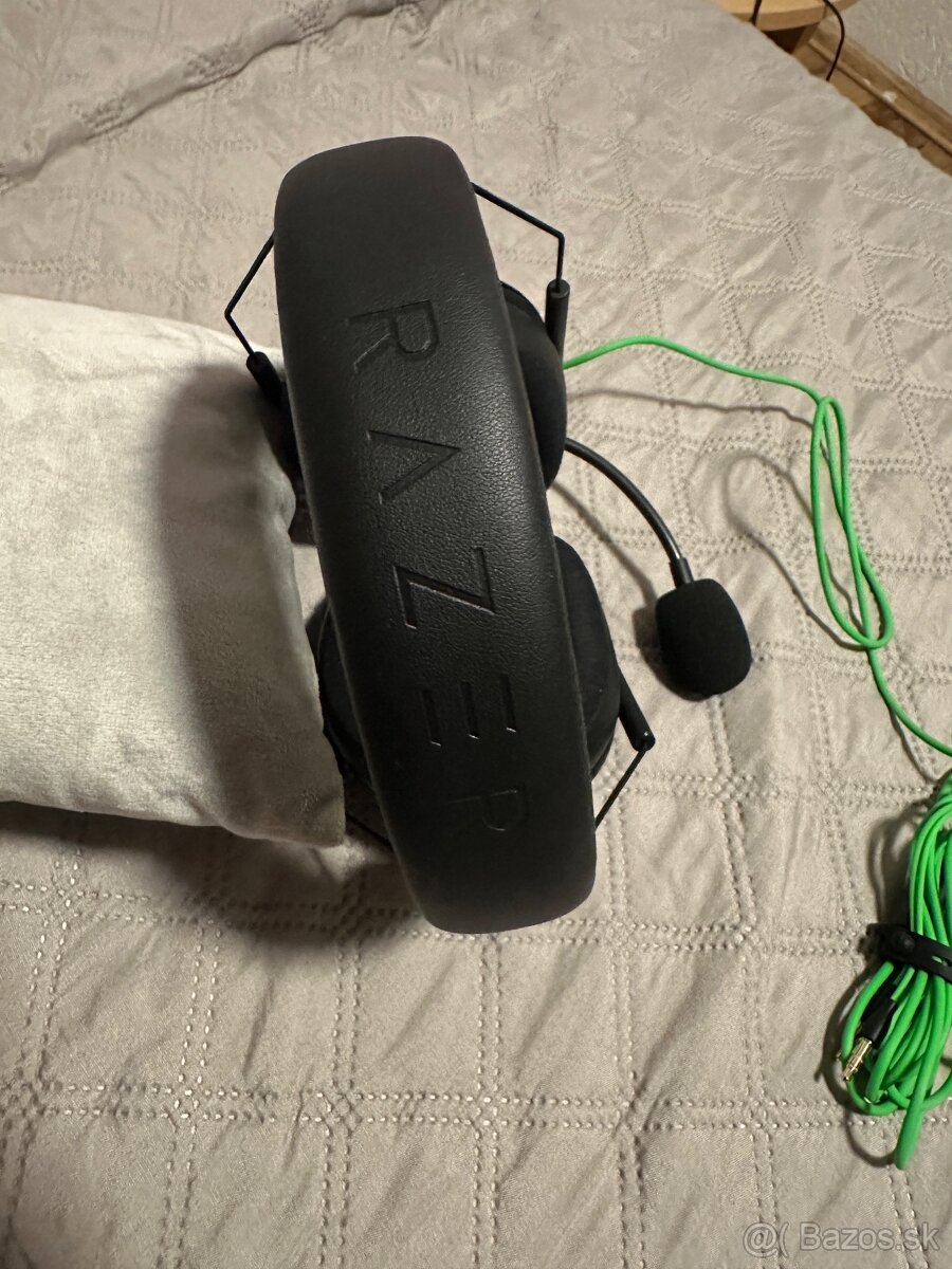 Razer BlackShark V2 X Gaming Headset - 2