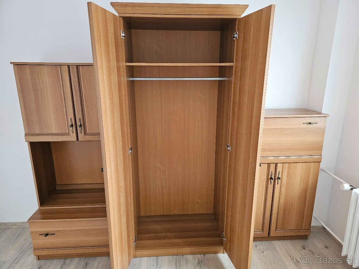 Predám skriňu - 2