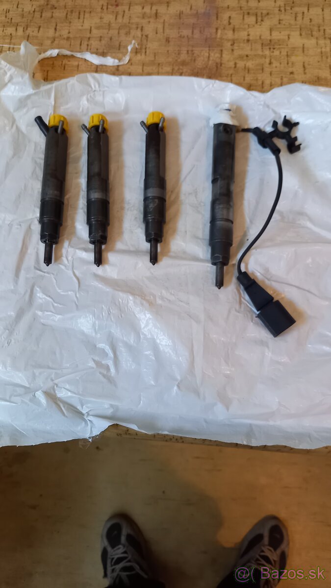 Vstreky bosch octavia - 2