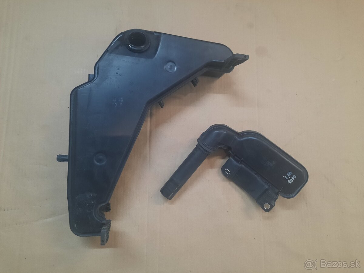 nádobka ostrekovača Audi Q5 - 2