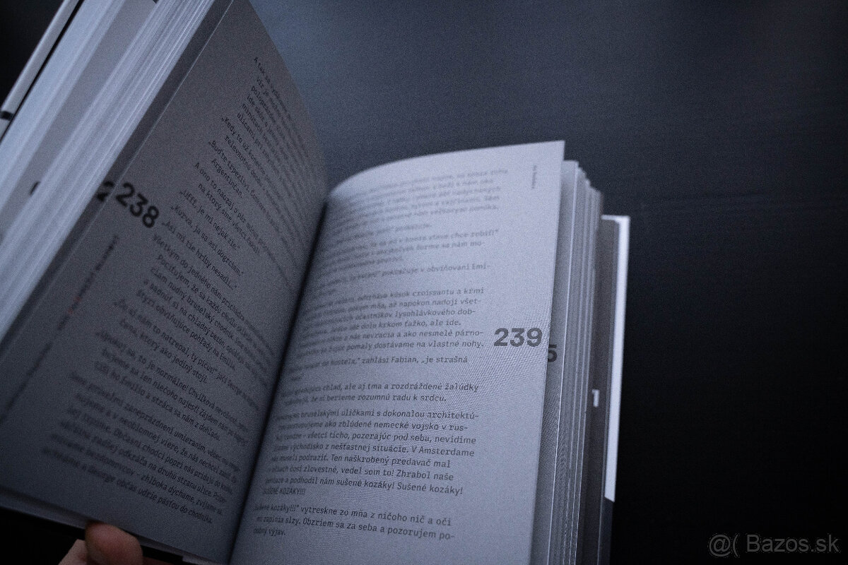 Ako (ne)prežiť mladosť - Peter Popluhár - SK - 2