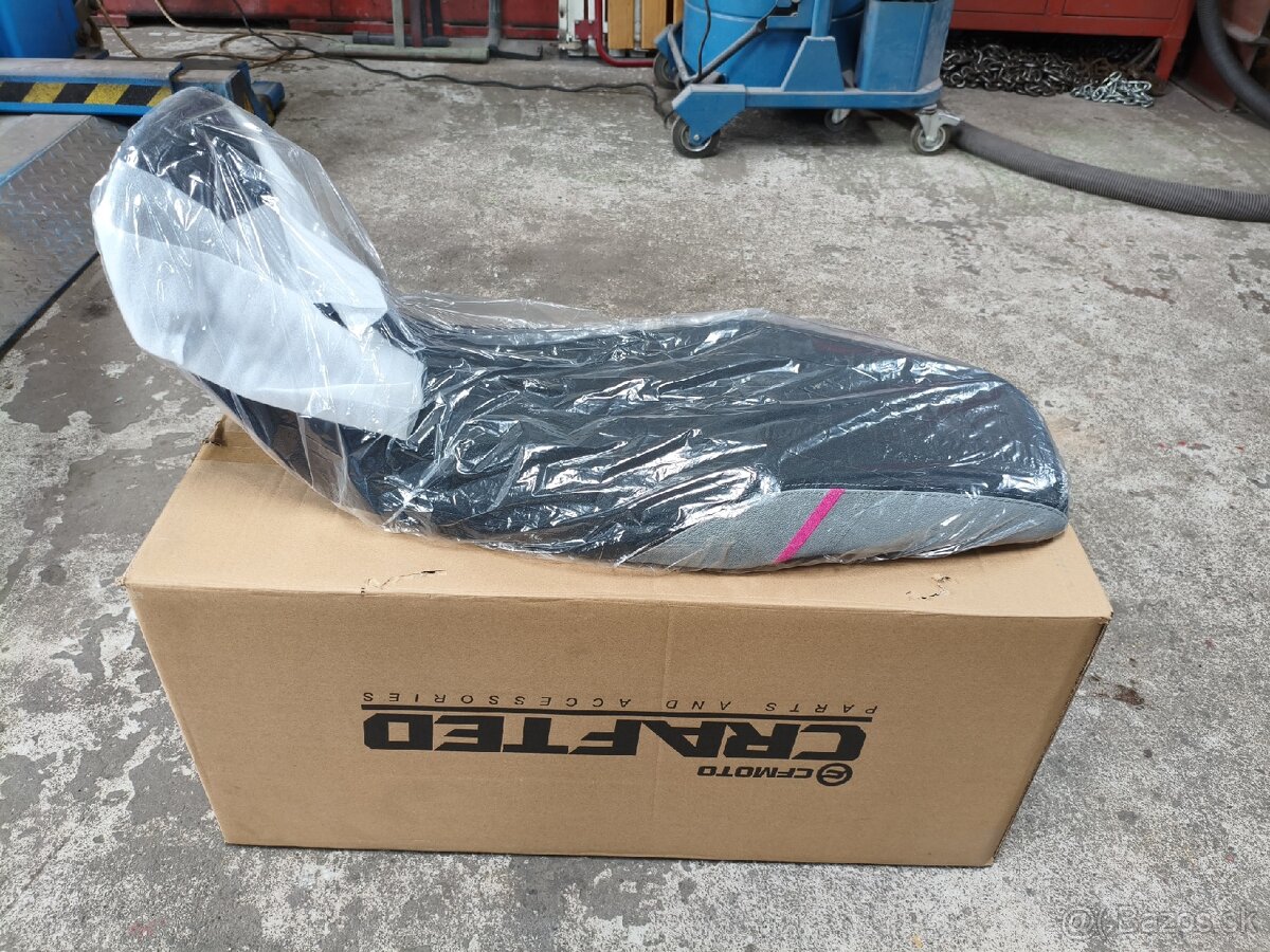 CFmoto 450 MT sedadlo - 2