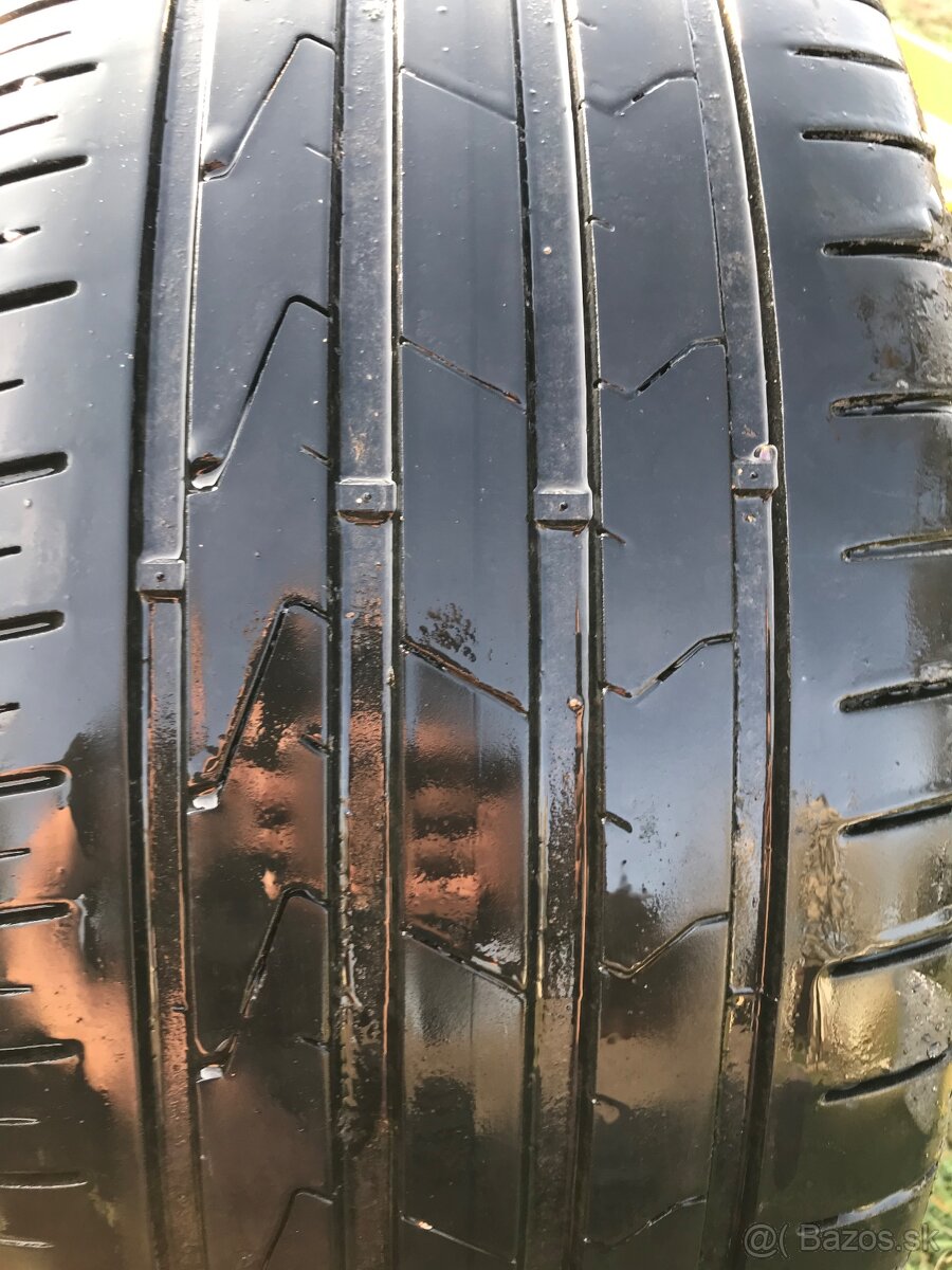 225/45 R17 letne pneu Hankook - 2