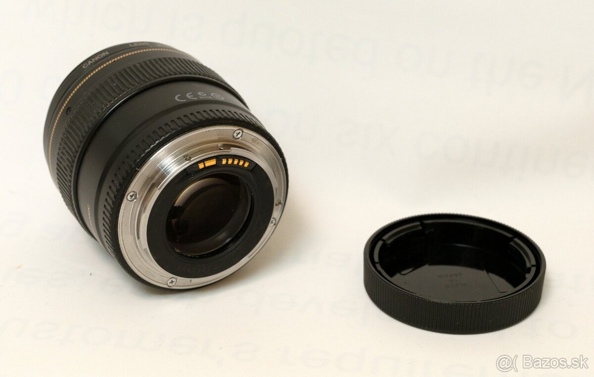 Rezervovane - Canon 100 f2 USM - 2