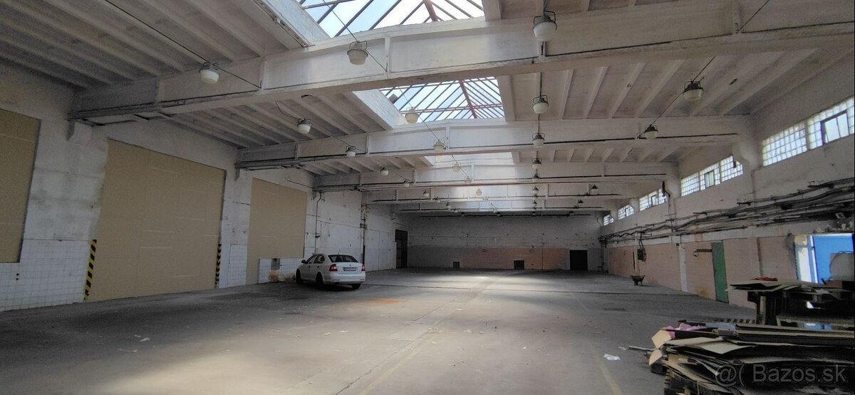 Priemyselné haly, Nové Mesto nad Váhom - 2