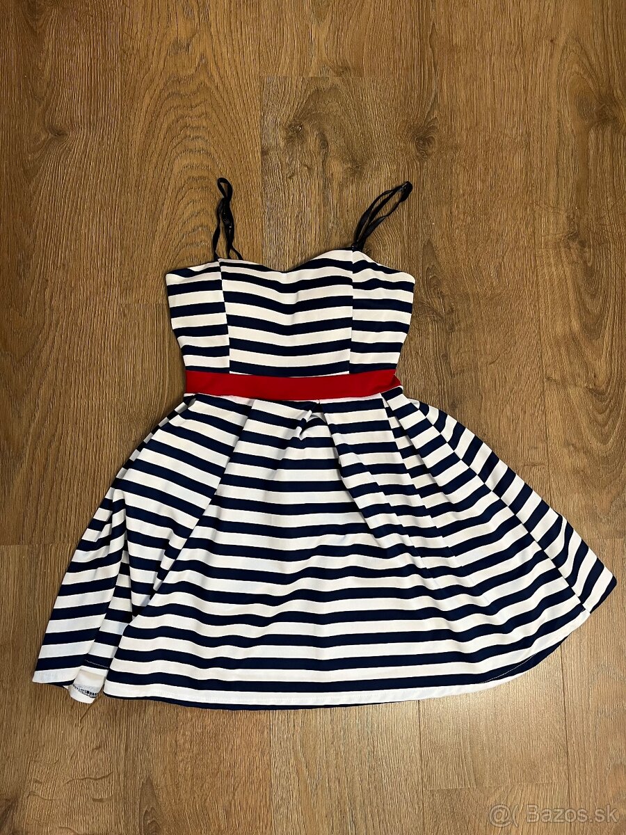 Dievčenské / dámske šaty - 2