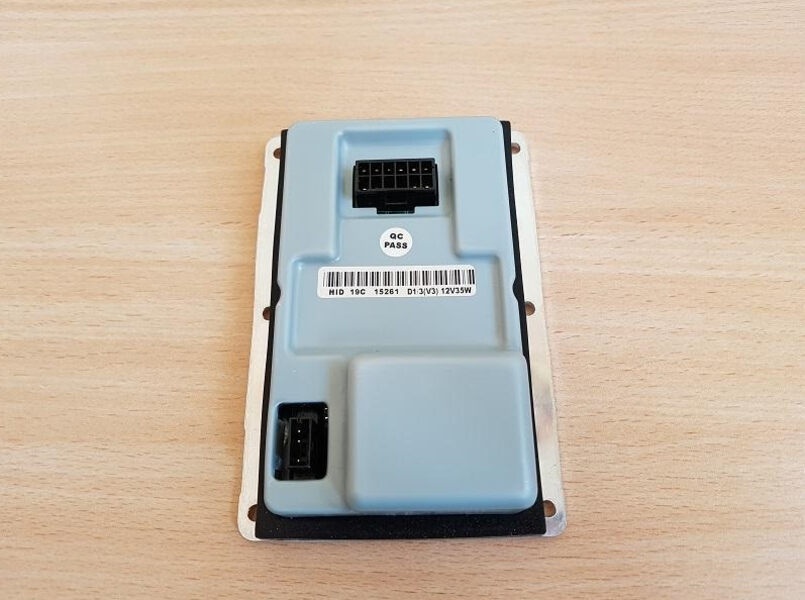 Riadiaca jednotka xenonu LAD5G - 2