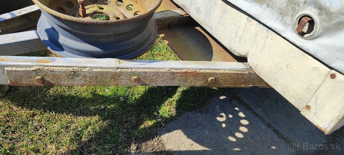 Prívesný vozík bez TP - 2