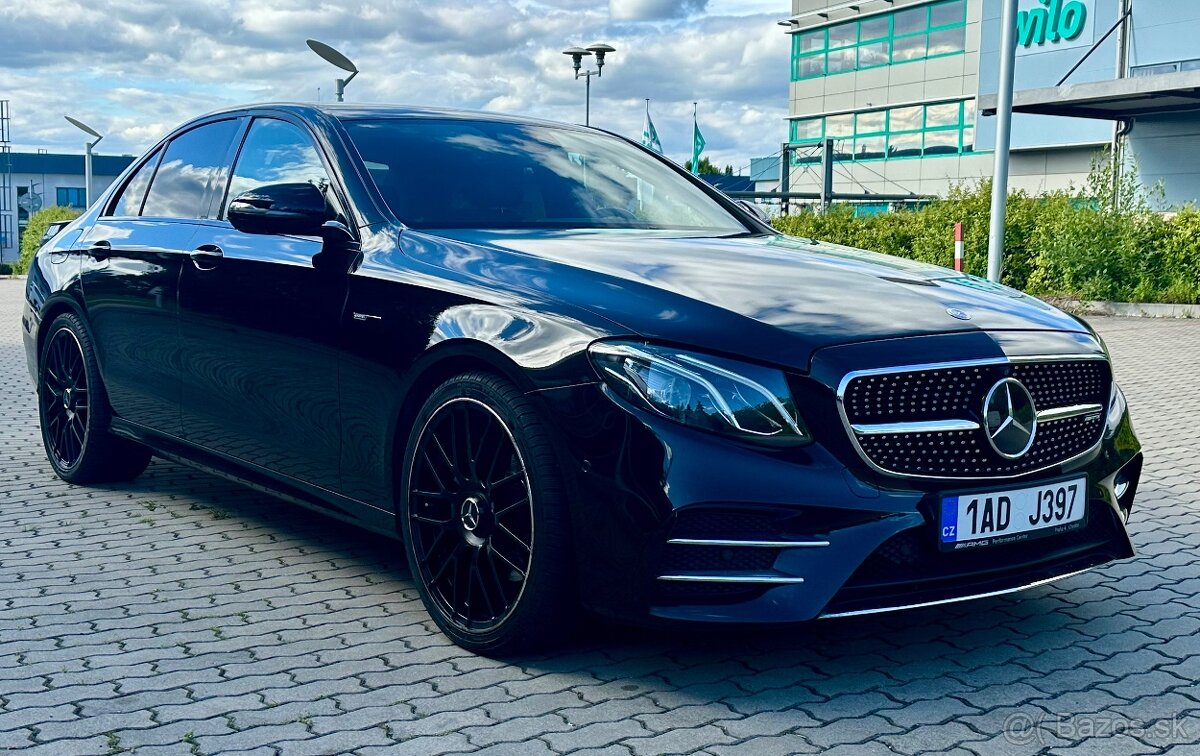 Mercedes Benz E Class W213 53 AMG paket - 2