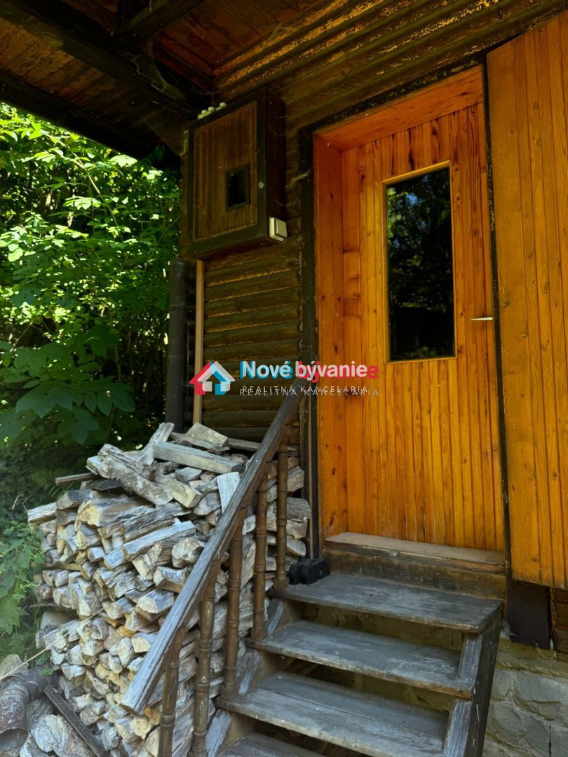 ZNÍŽENÁ CENA Na predaj - rekreačný dom - chata v prírode , - 2