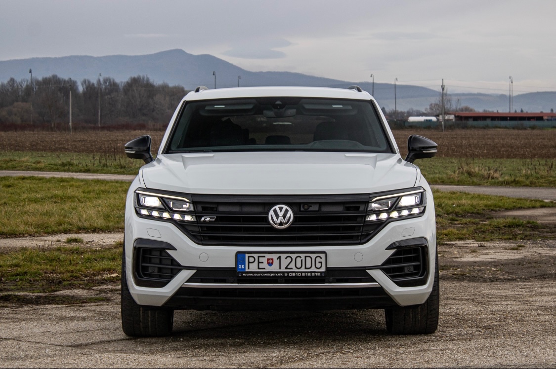 VW Volkswagen Touareg 3.0 TDI 170 kW R-Line - 2