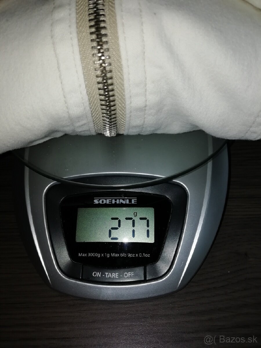 Dievčenské rifľové bundy. - 2