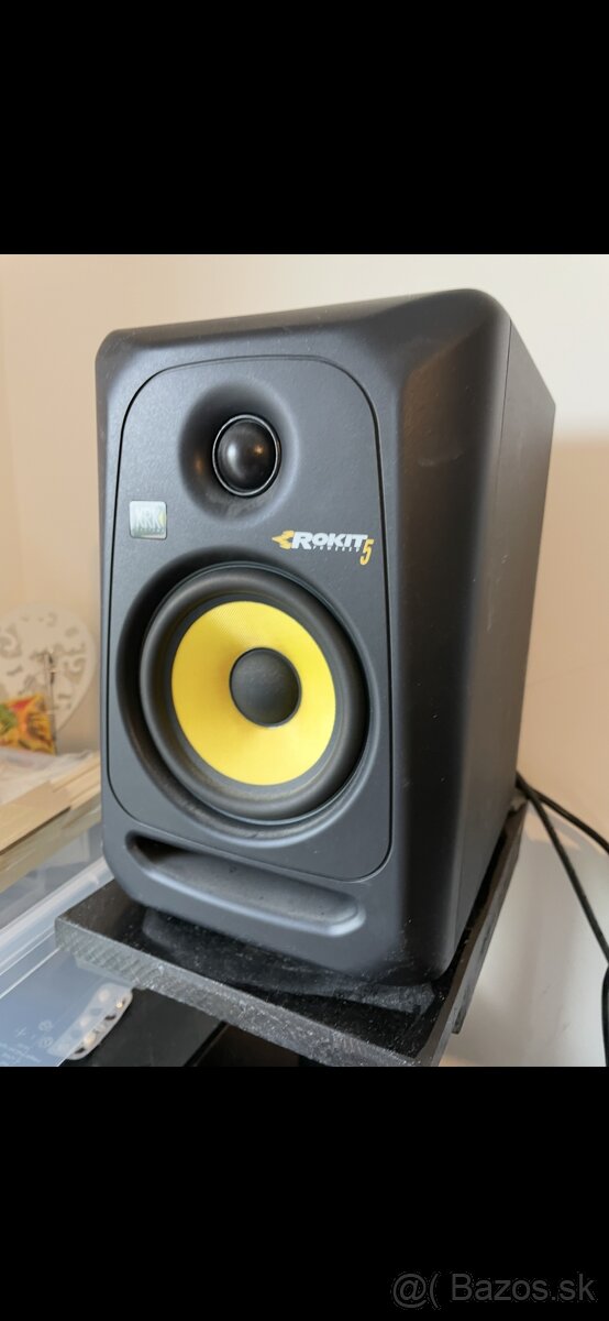 krk rokit 5 - 2