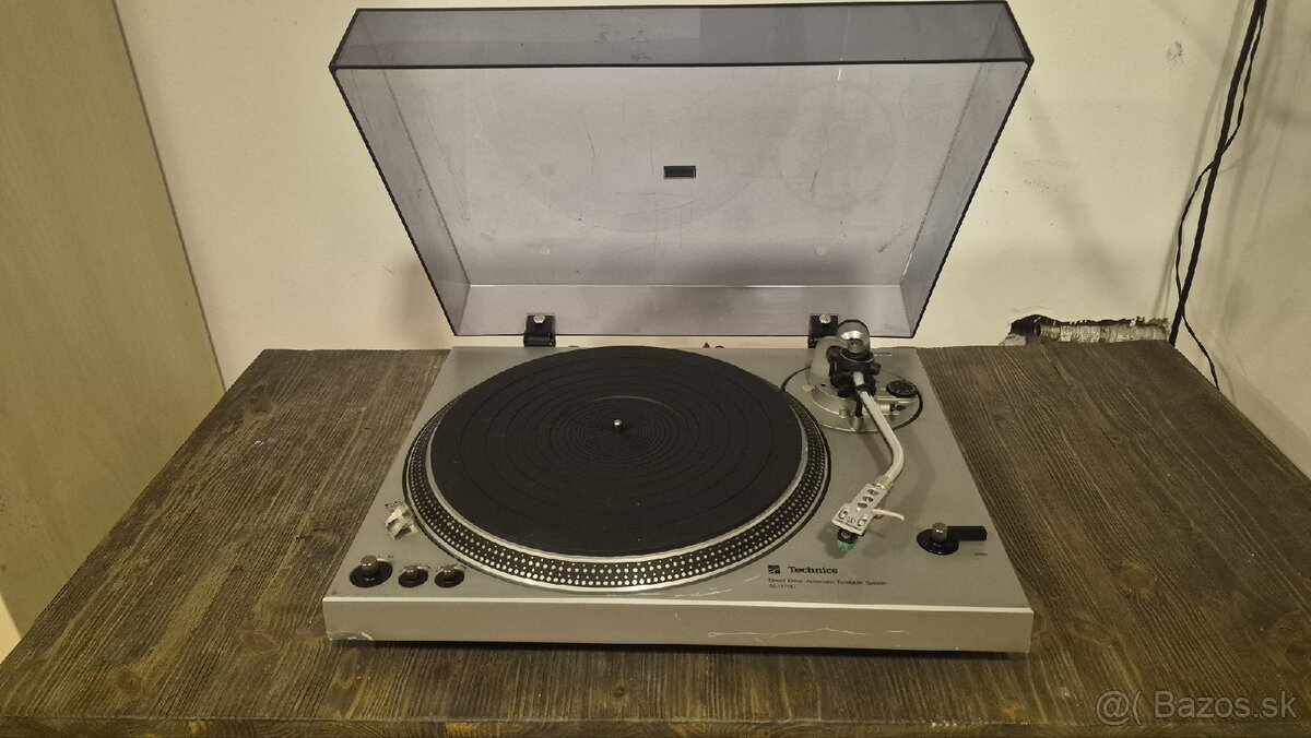 Gramo Technics SL-1700 - 2