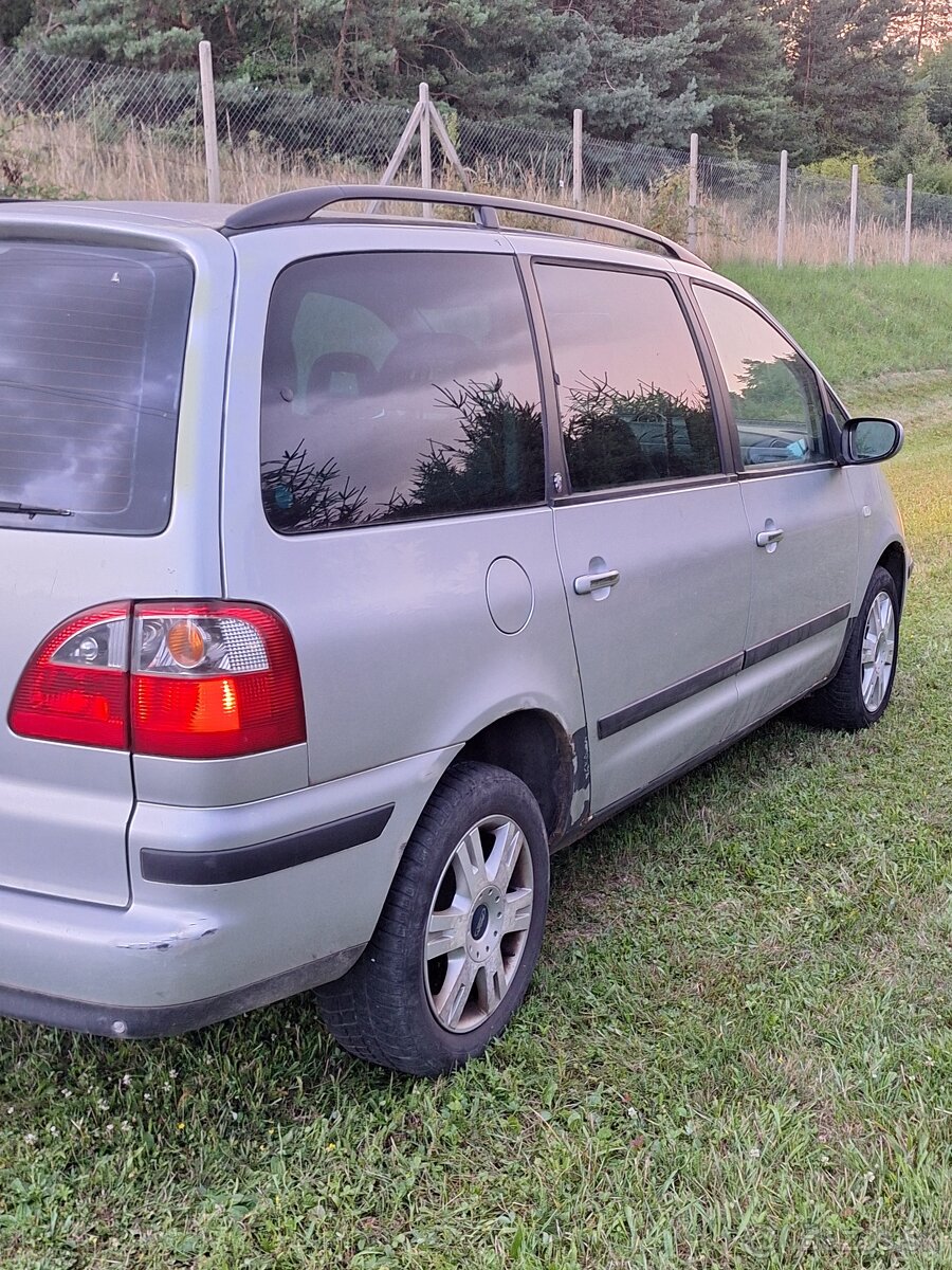 Predám Ford galaxy ghia 1,9 tdi 2004 - 2