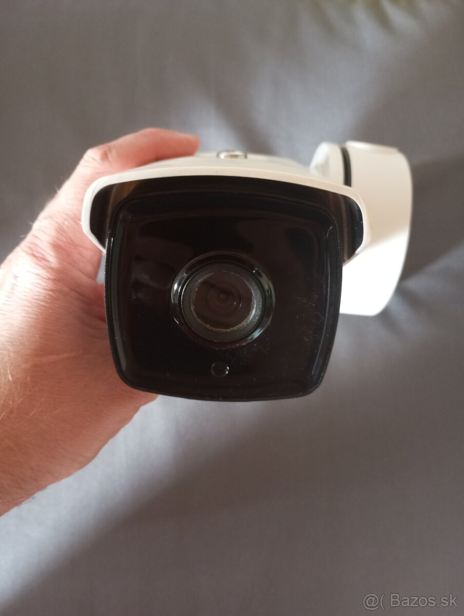 Hikvision DS-2CE16D8T-IT5E - 2