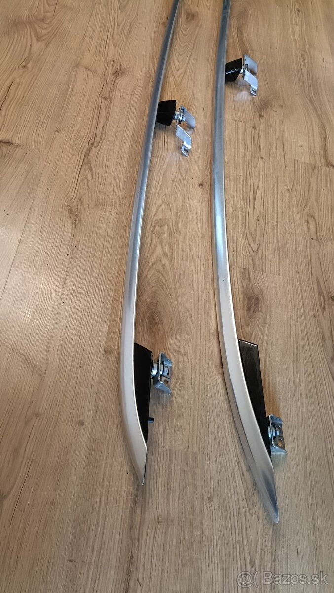 HAGUSY -CHRÓM STREŠNÉ NOSIČE PASSAT B7 KOMBI - 2