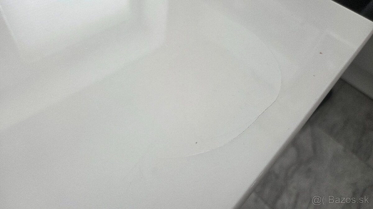 Jedálenský stôl - 2