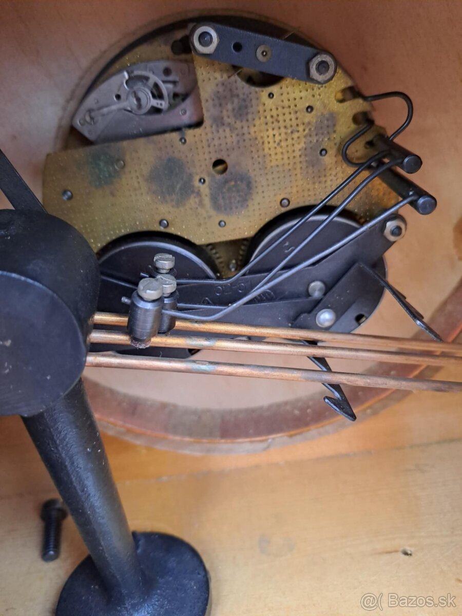 Predám nemecké krbové hodiny Weimar - 2