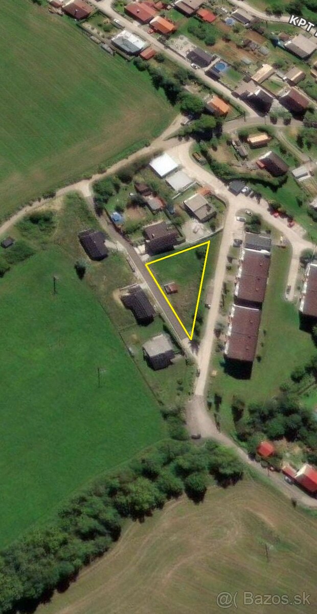 Pozemok určený na výstavbu RD - 1192 m2 - 2