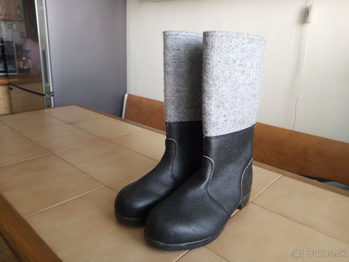 Nove panske zimne kozene pracovne cizmy SCHMOLLNER - 2