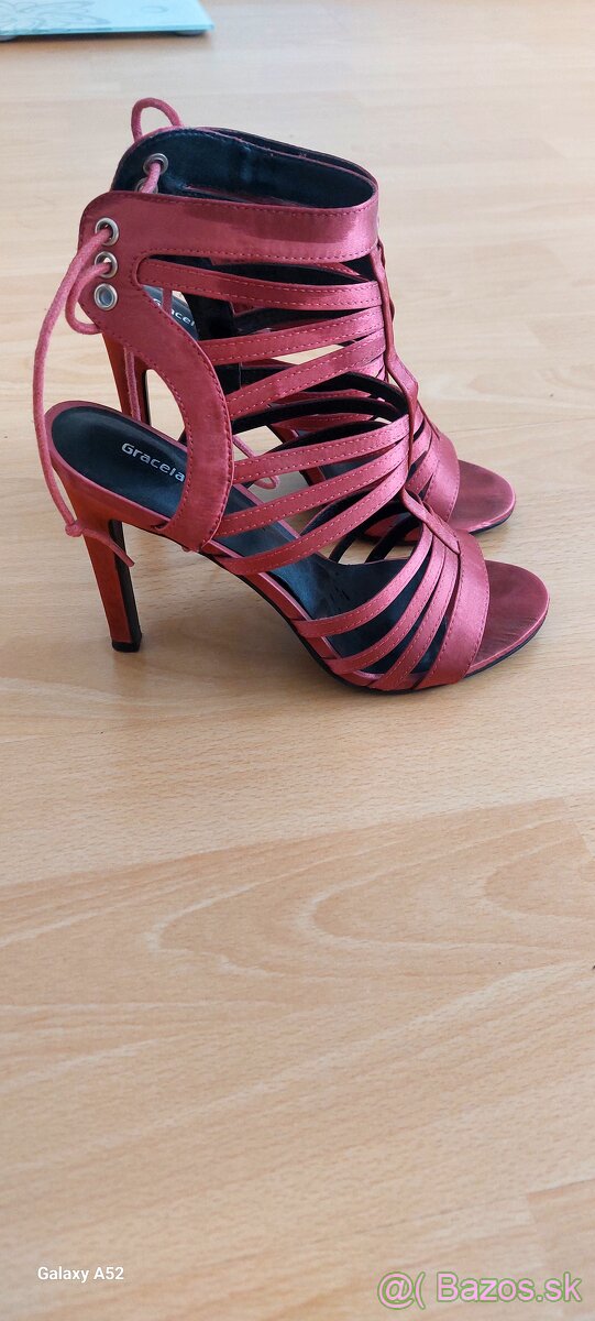 Dámske vysoké topánky - 2