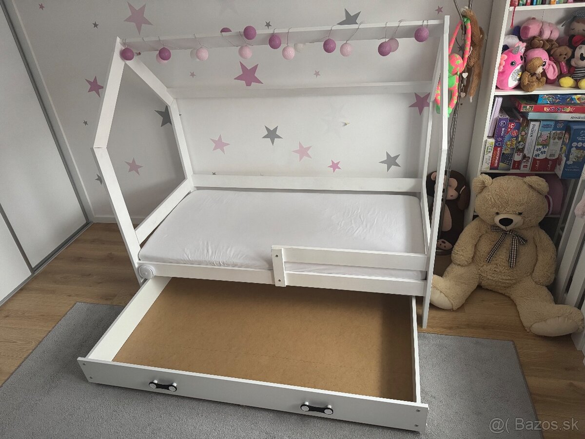 Predam detsku postel Domček - 2